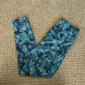 Athleta Women’s Salutation Stash Pocket Leggings